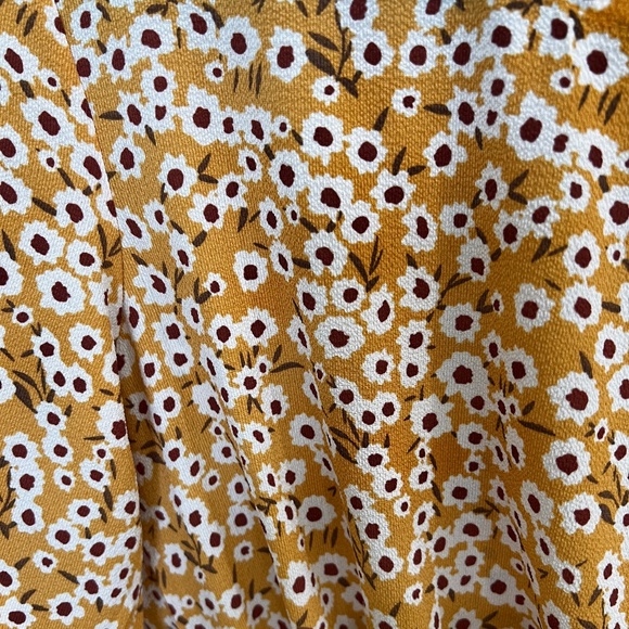 Long sleeve floral Faux wrap dress - Picture 2 of 2